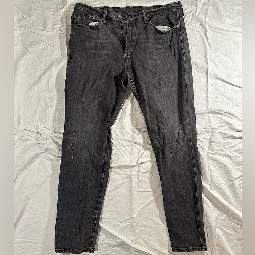 Levi’s 541 size 36x32 jeans
